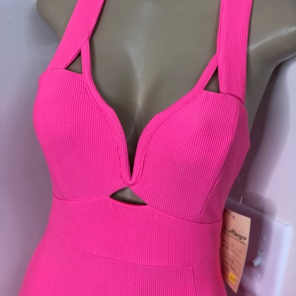 Nikibiki Neon Pink bodycon Dress - Picture 2 of 5